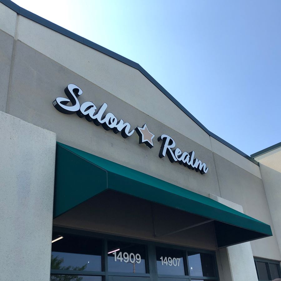 Square_salon realm