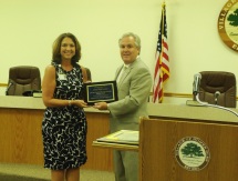 Silver Cross - Theresa Quinn and Mayor Daley